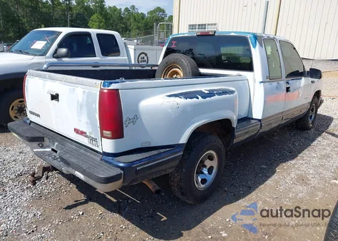 1996 GMC Sierra C1500 z USA, uszkodzony, nr VIN 2GTEC19W3T1526626